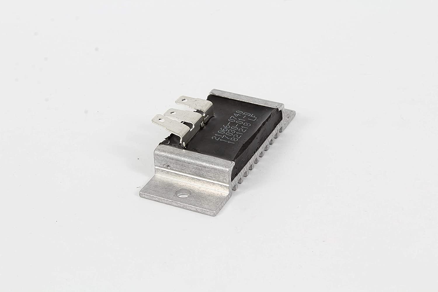 Kawasaki Voltage Regulator OEM #21066-0740 | Safford