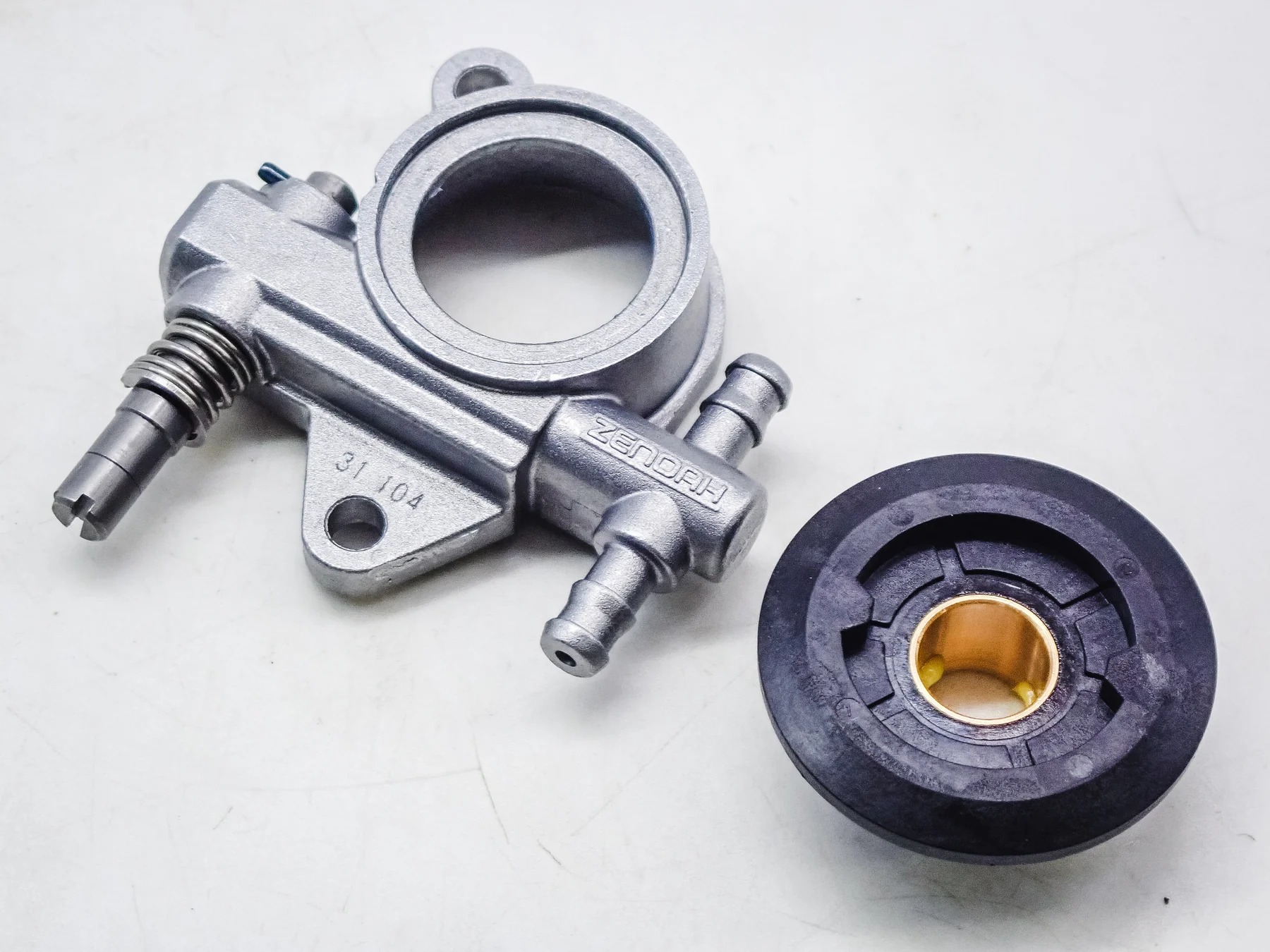 Husqvarna-Oil-Pump-Set-OEM-