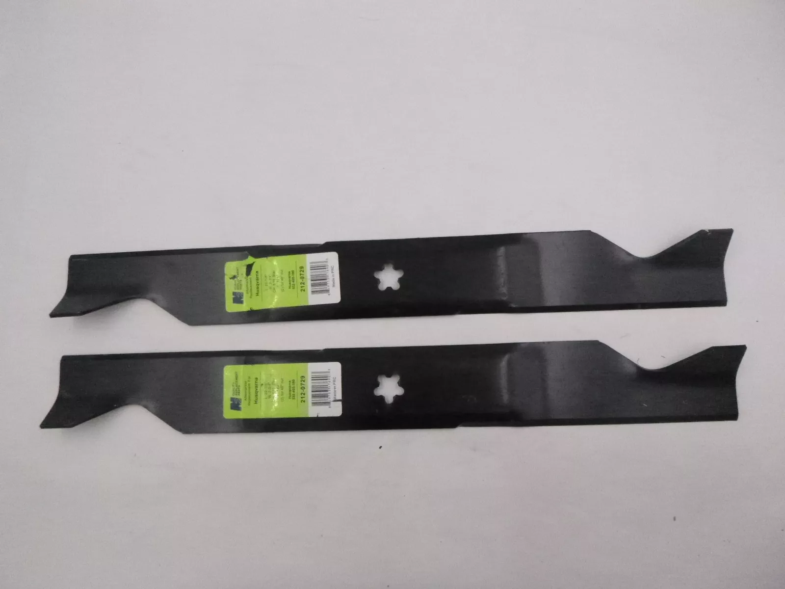 N2 Razor-X Blades Husqvarna 46 (Set Of 2) #212-0729 N2 Razor-X Blades Husqvarna 46" (Set Of 2) #212-0729