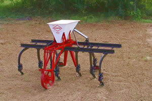 Covington Plastic Side Dresser #TP6A Covington Plastic Side Dresser #TP6A